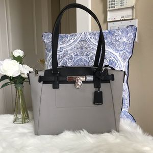 NWT Michael Kors Hamilton Traveler Satchel BlkGrey